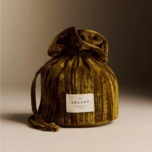 NWOT Sézane Velvet Drawstring Pouch